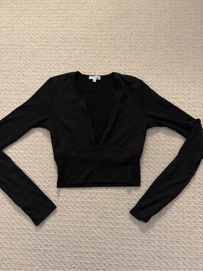 Wilfred Black Cropped Deep V Long-Sleeve Top